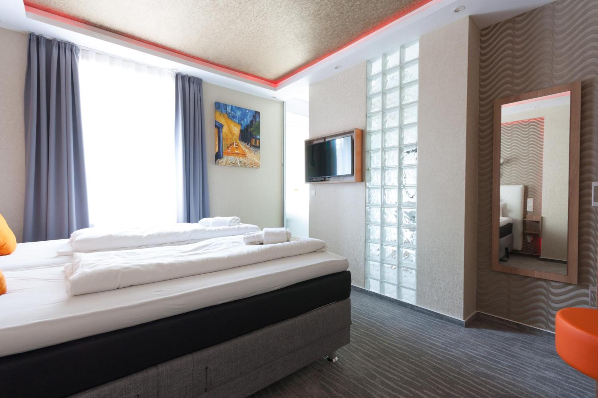 Stay-Inn Bielefeld Zentrum Exterior photo